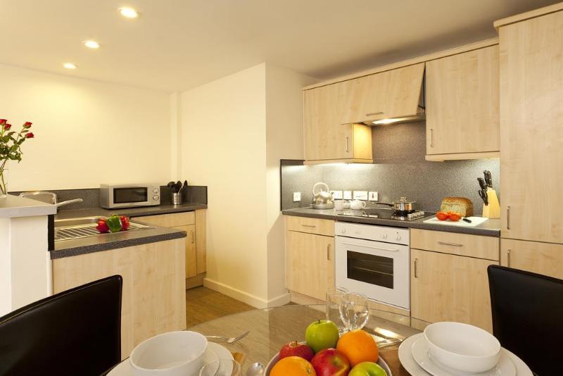 Saco Nottingham The Ropewalk Aparthotel Bagian luar foto