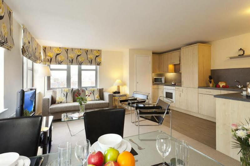Saco Nottingham The Ropewalk Aparthotel Bagian luar foto